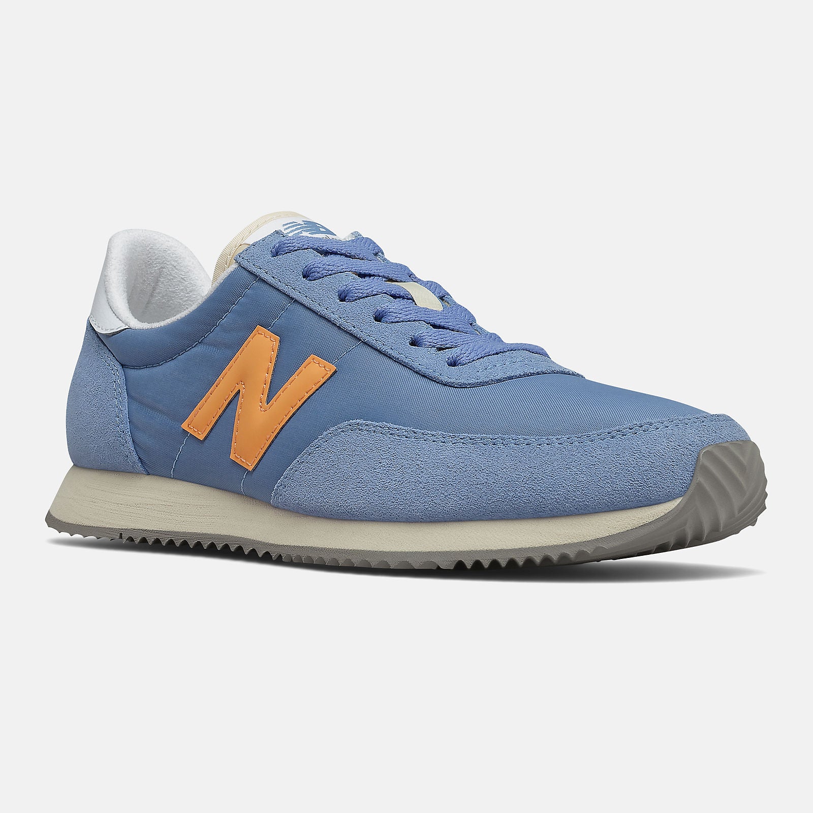 720 / New Balance Women