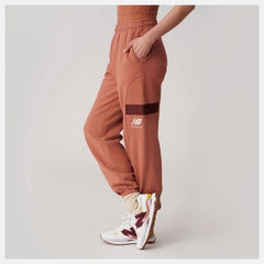 Bandier Fleece Jogger / New Balance Women