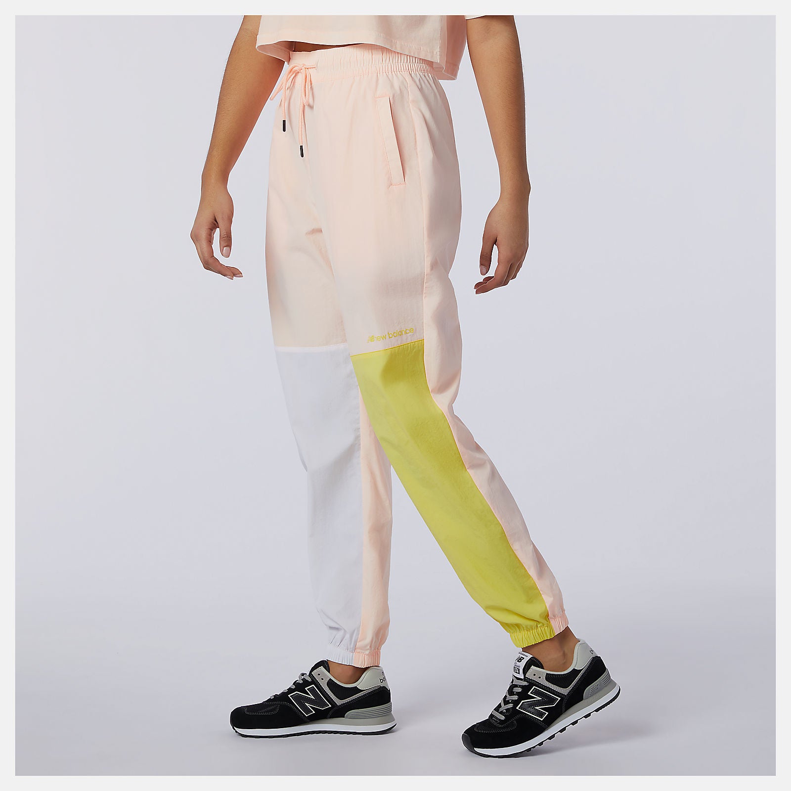 Sport Style Optiks Woven Pant / New Balance Women