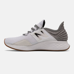 Fresh Foam Roav Tee Shirt / New Balance Women