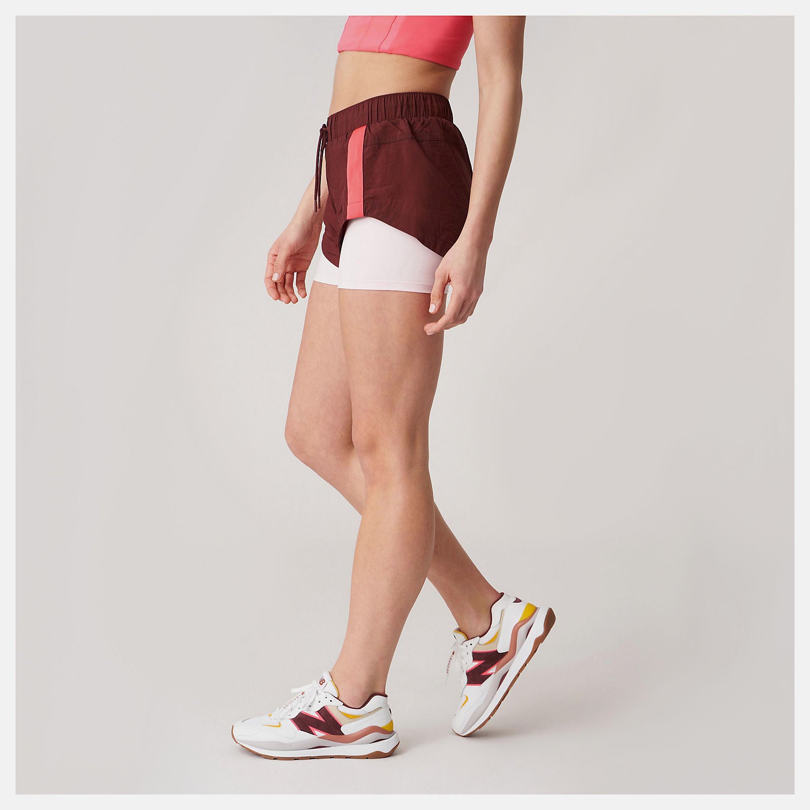 Bandier Woven tech Short / New Balance Women