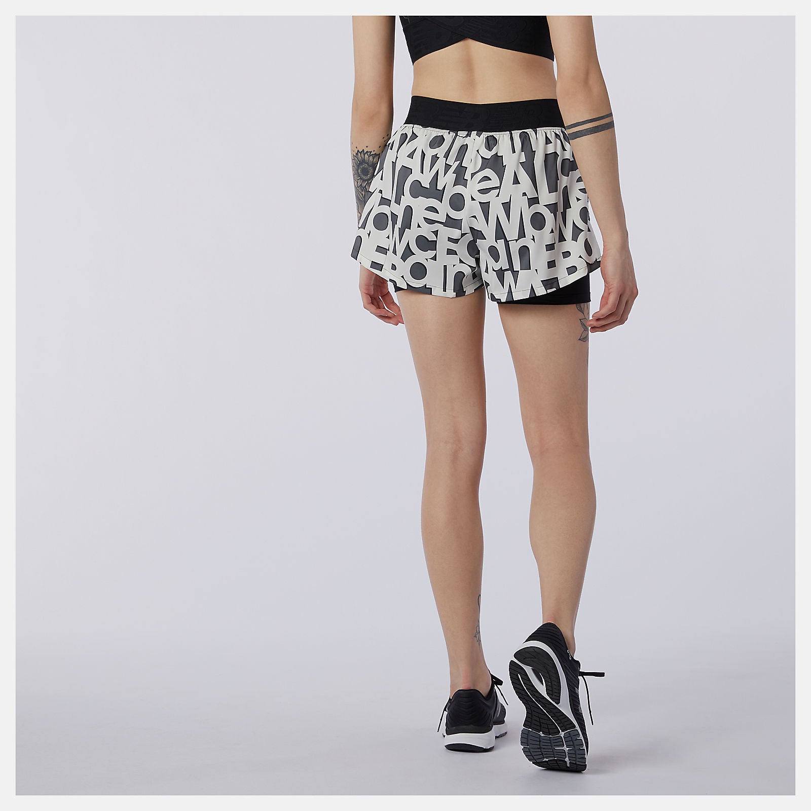 Relentless 2 In 1 Short Printed / New Balance Women