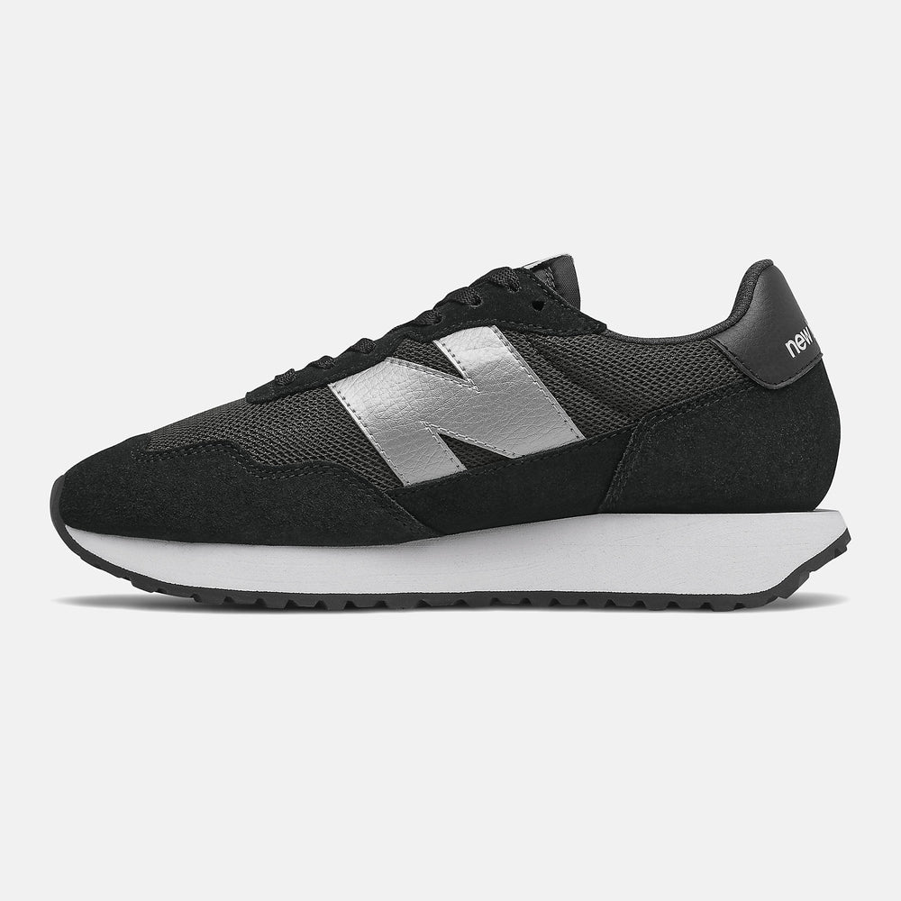237 / New Balance Women
