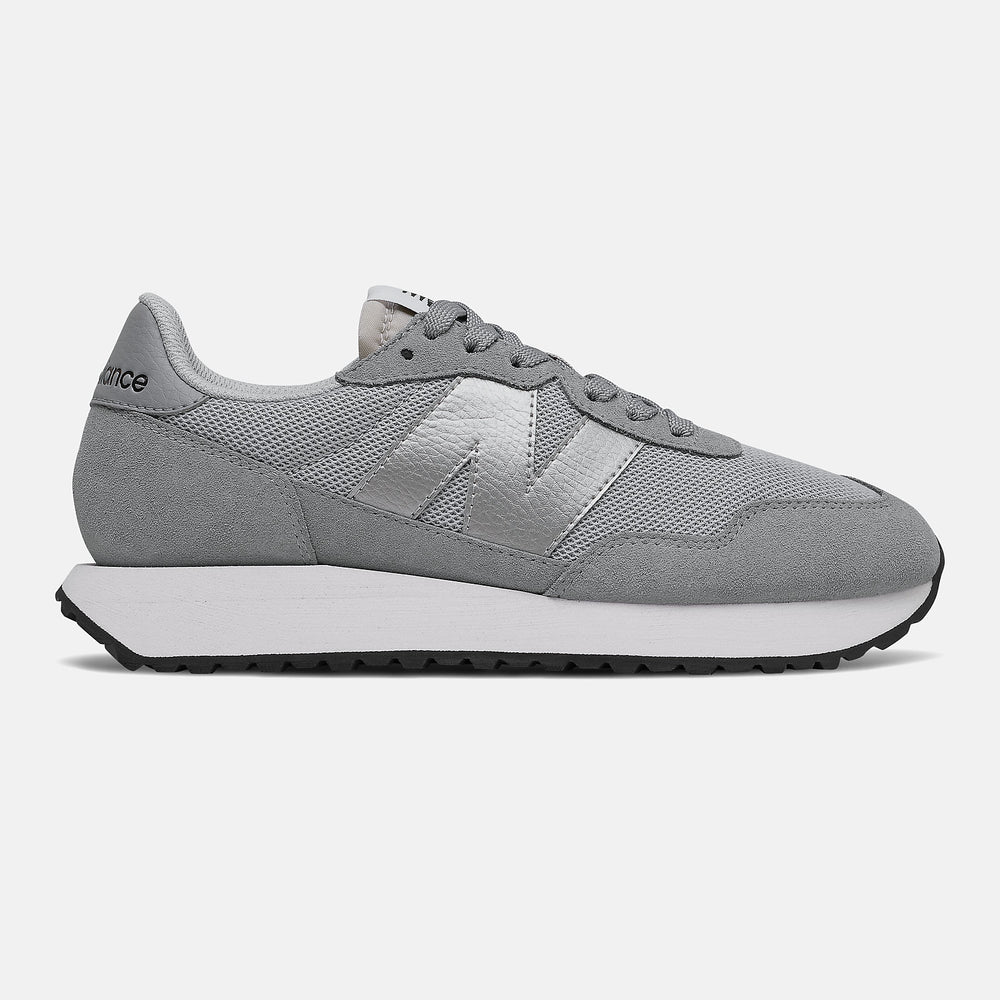 237 / New Balance Women