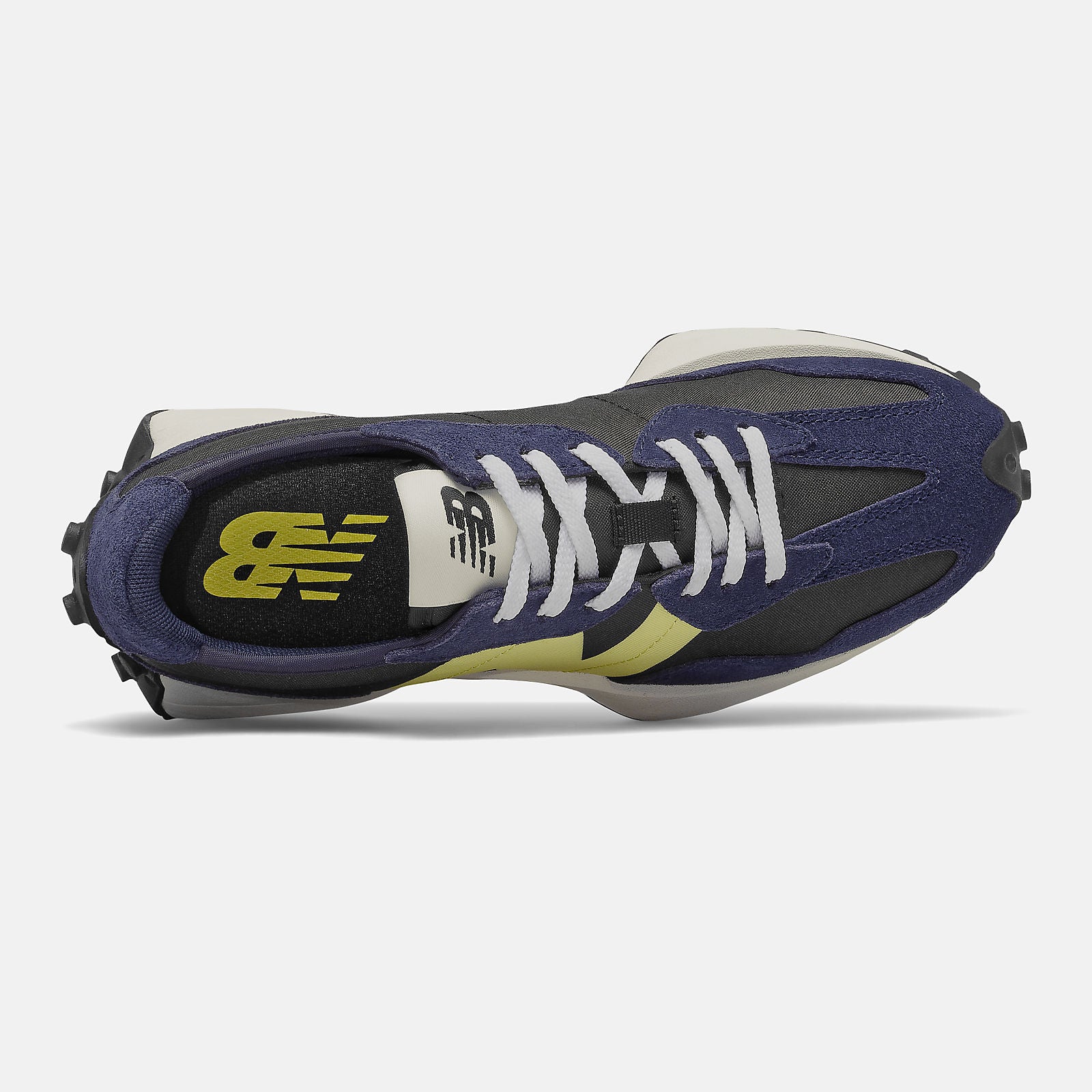 327 / New Balance Women