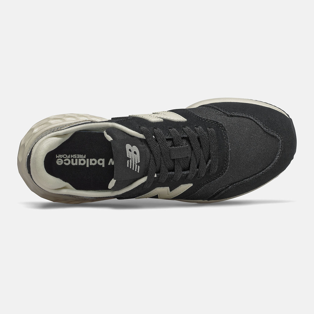 X-70 / New Balance Women