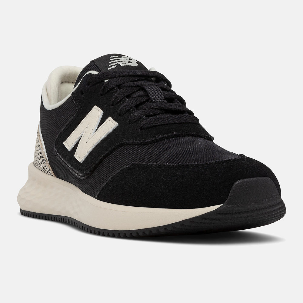 X-70 / New Balance Women