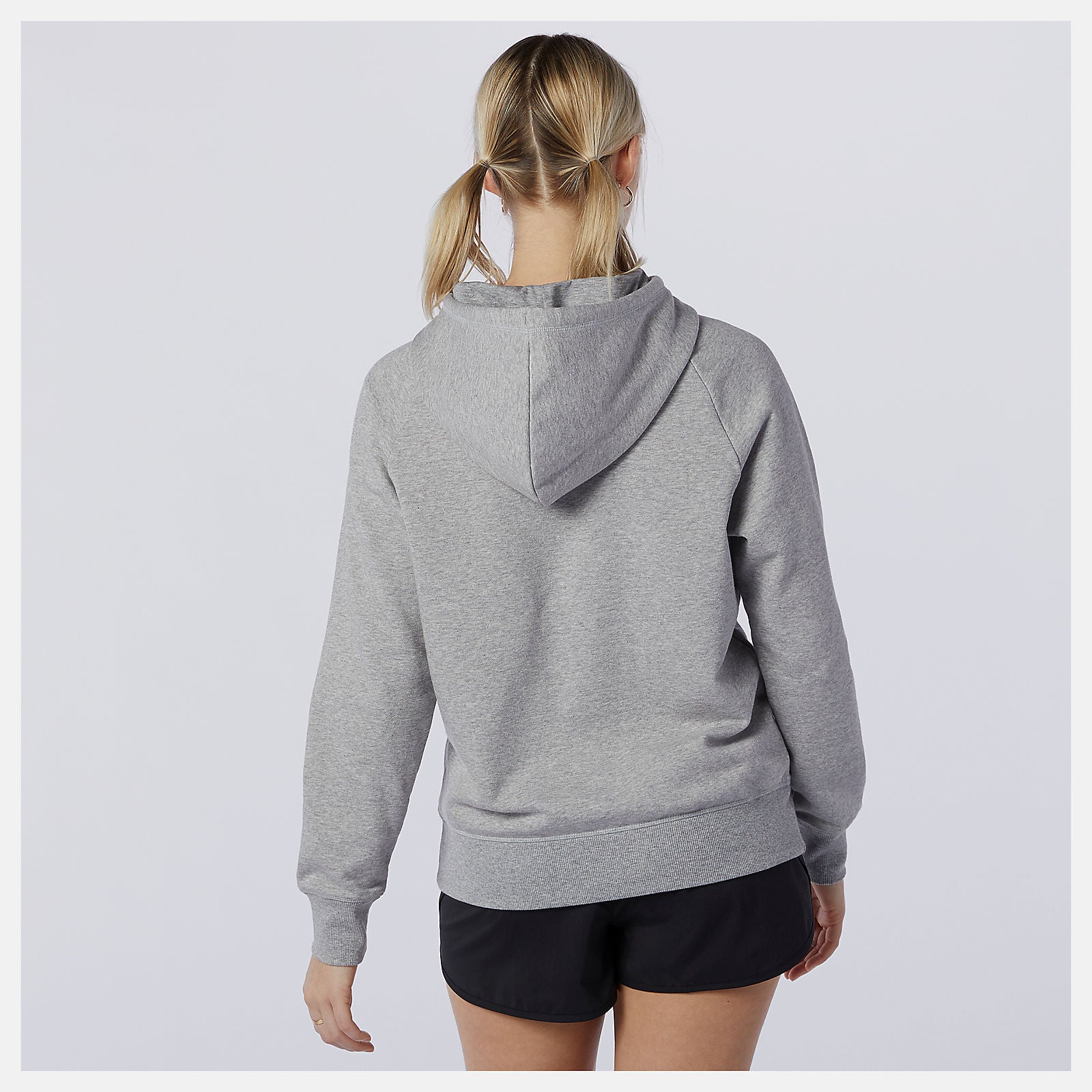 NB Essentials Pullover Hoodie / New Balance Women