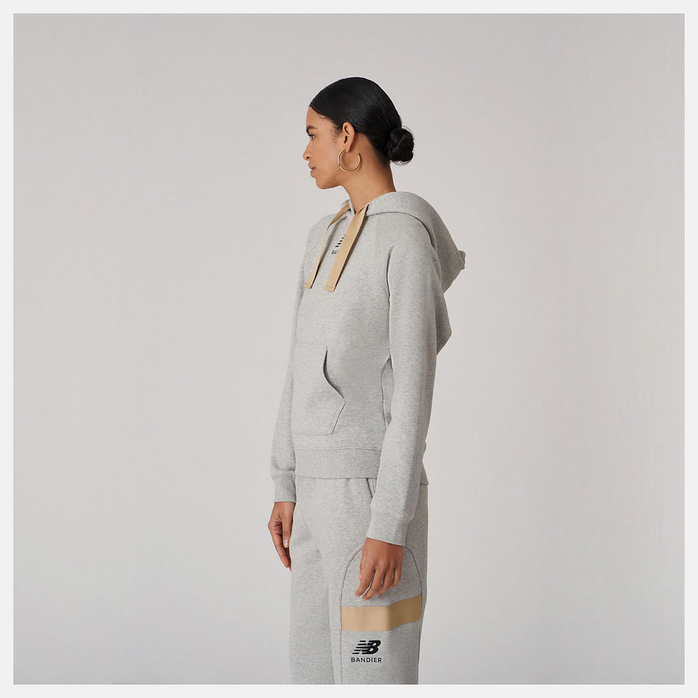 Bandier Fleece Hoodie / New Balance Women