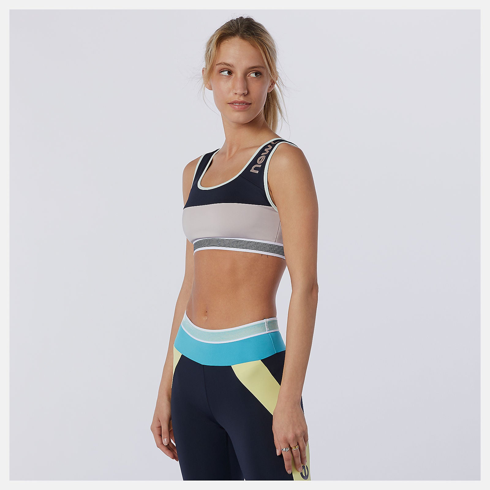 Achiever Remix Crop Top / New Balance Women