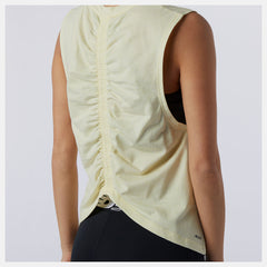 Relentless Cinched Back Graphic Tank / New Balance Women