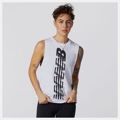 Relentless Cinched Back Graphic Tank / New Balance Women