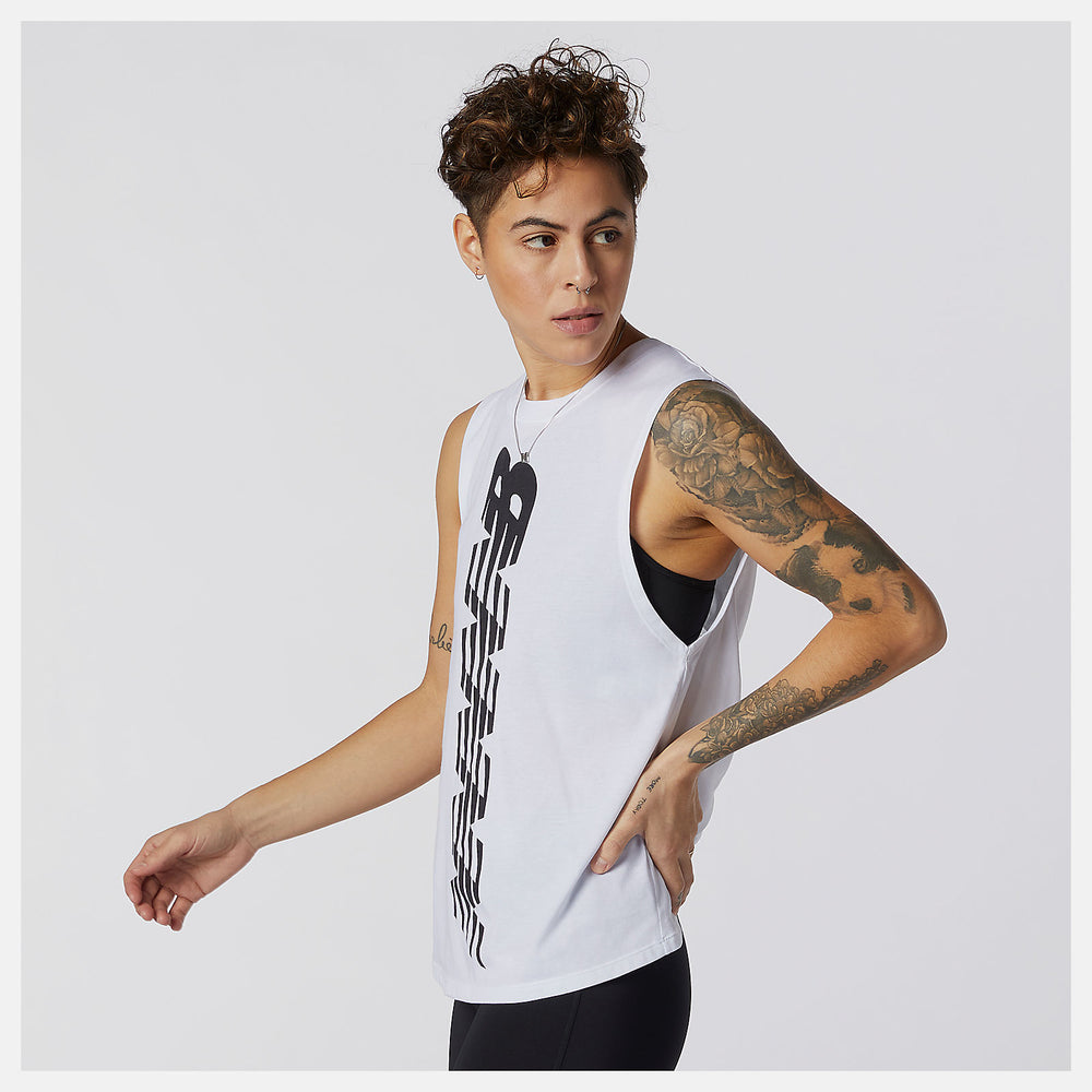 Relentless Cinched Back Graphic Tank / New Balance Women