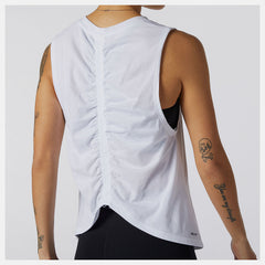 Relentless Cinched Back Graphic Tank / New Balance Women