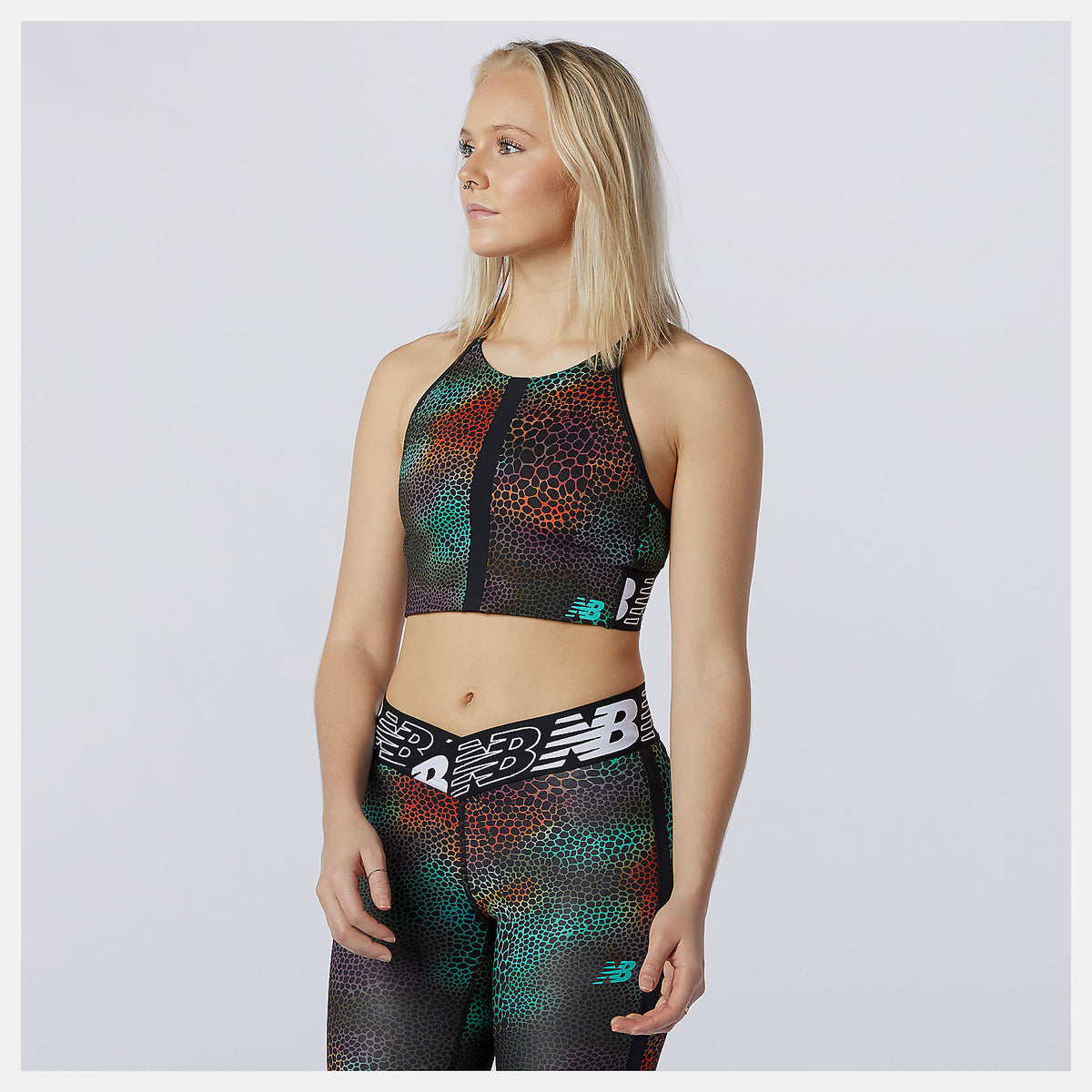 Relentless Printed Crop Top / New Balance Women