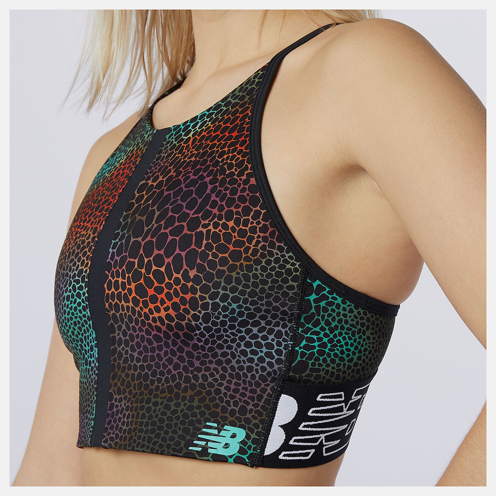 Relentless Printed Crop Top / New Balance Women