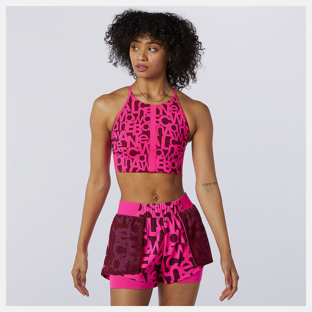 Relentless Printed Crop Top / New Balance Women