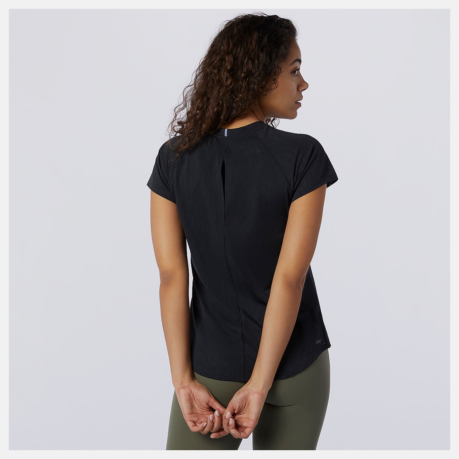 Q Speed Fuel Jacquard Short Sleeve / New Balance Women