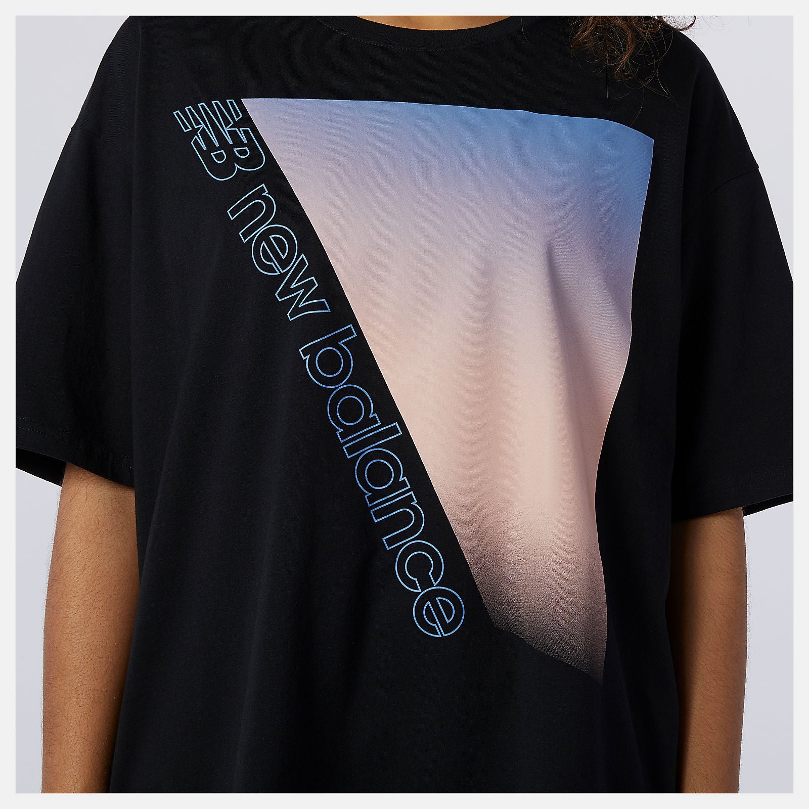 Sport Style Optiks Gradient Graphic Tee / New Balance Women