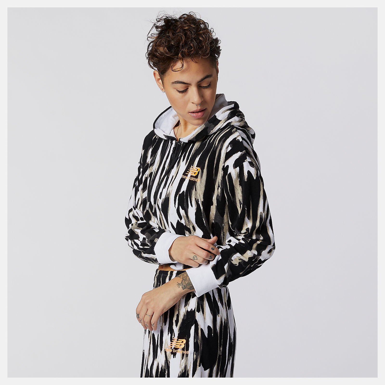 NB Athletics Collide Printed Terry Hoodie / New Balance Women