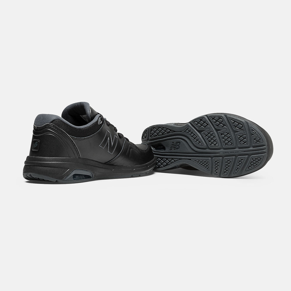 813 / New Balance Women